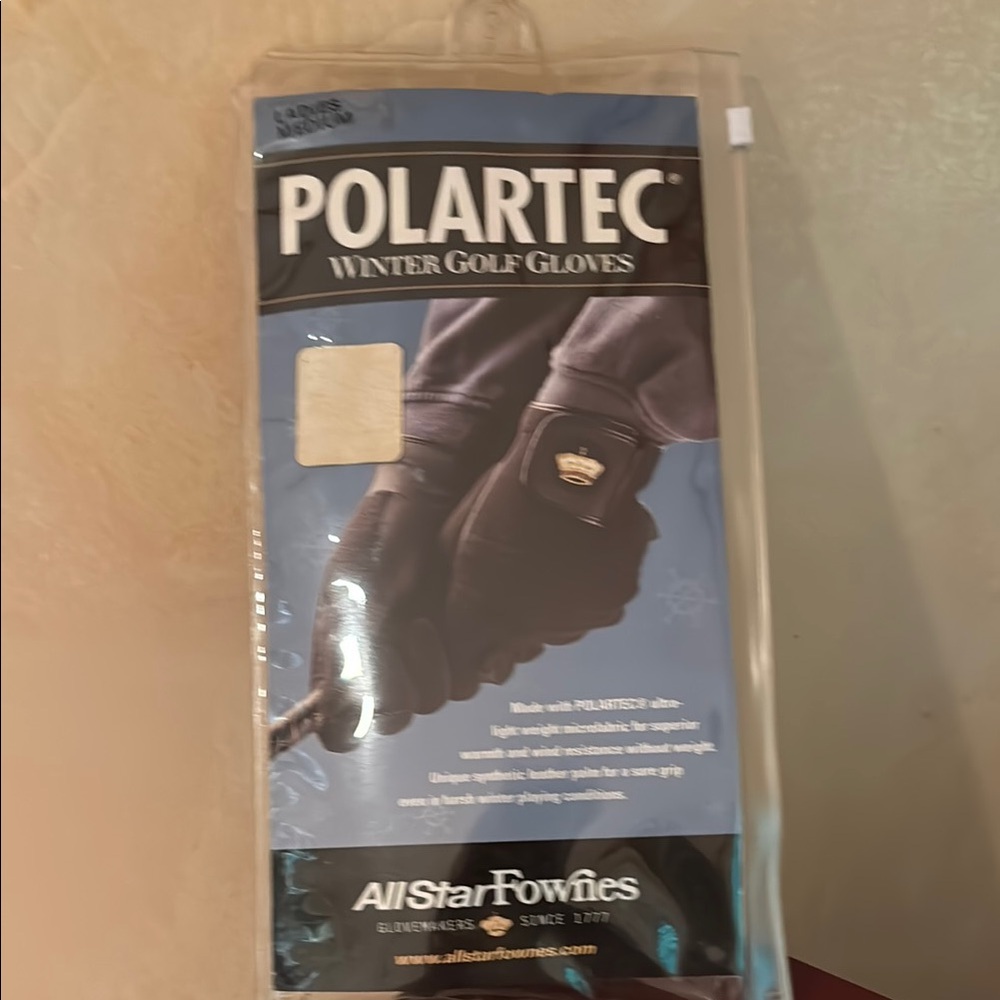 Polartec Black Winter Golf Gloves..NEVER WORN